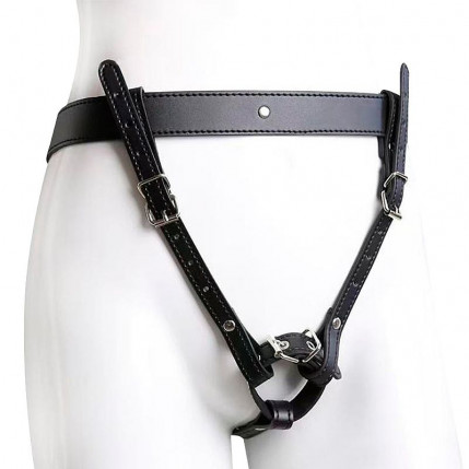 Cinto de Castidade em Couro Formato de Cueca Com Anel - 8220